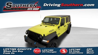 Used 2023 Jeep Wrangler Unlimited w/ Cold Weather Group