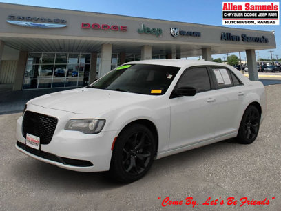 Certified 2023 Chrysler 300 Touring w/ Sport Appearance Package