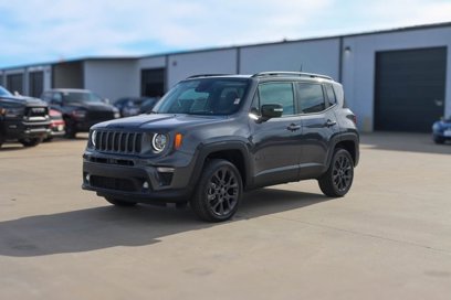 New 2023 Jeep Renegade Limited w/ Sun/Sound Group