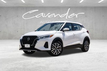 Used 2021 Nissan Kicks SV