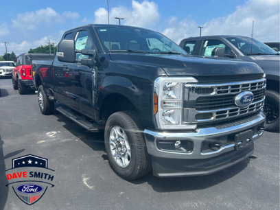 New 2025 Ford F350 XLT