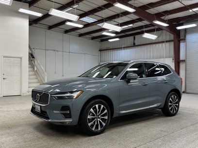 Used 2023 Volvo XC60 B5 Plus