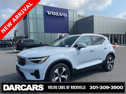 Used 2025 Volvo XC40 B5 Plus w/ Climate Package