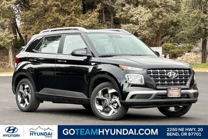 New 2025 Hyundai Venue SEL
