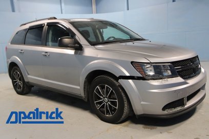 Used 2018 Dodge Journey SE w/ Connectivity Group