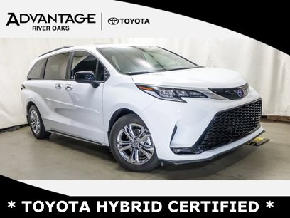 Certified 2023 Toyota Sienna XSE