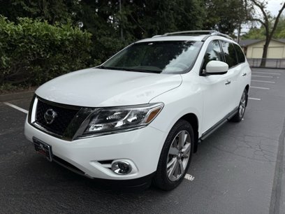 Used 2014 Nissan Pathfinder Platinum w/ Platinum Premium Package