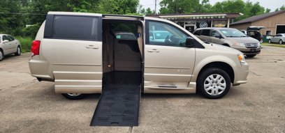 Used 2016 Dodge Grand Caravan SE w/ Quick Order Package 29E SE