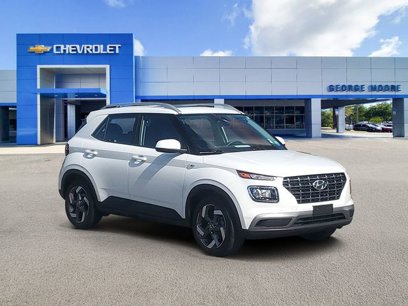 Used 2023 Hyundai Venue SEL