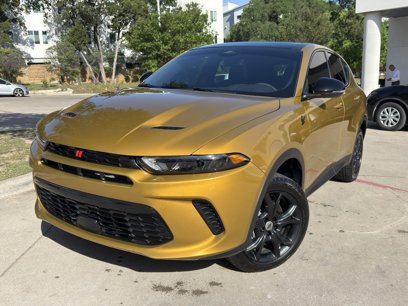 Used 2024 Dodge Hornet GT w/ GT Blacktop Package