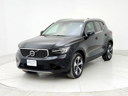 New 2025 Volvo XC40 B5 Core w/ Protection Package Premier