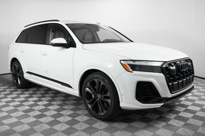 New 2025 Audi Q7 3.0T Premium Plus