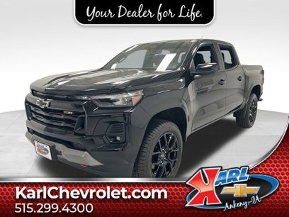 Certified 2023 Chevrolet Colorado Z71 w/ Z71 Convenience Package 2