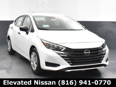 New 2025 Nissan Versa S w/ Trunk Package