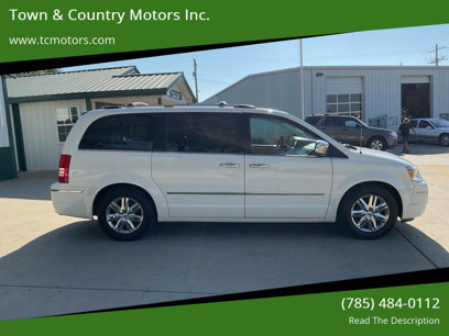 Used 2008 Chrysler Town & Country Limited w/ Entertainment Group #3