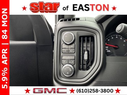 New 2025 GMC Sierra 1500 Pro w/ Graphite Edition