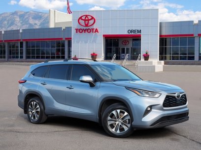 Used 2021 Toyota Highlander XLE