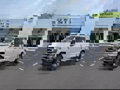New 2025 Ford F150 Lariat w/ Equipment Group 501A Mid