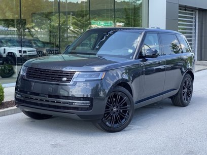 New 2025 Land Rover Range Rover Long Wheelbase SE