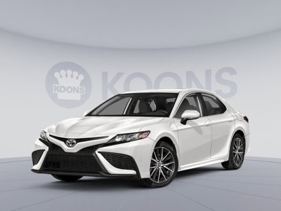 Used 2024 Toyota Camry SE