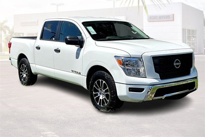 Used 2023 Nissan Titan SV