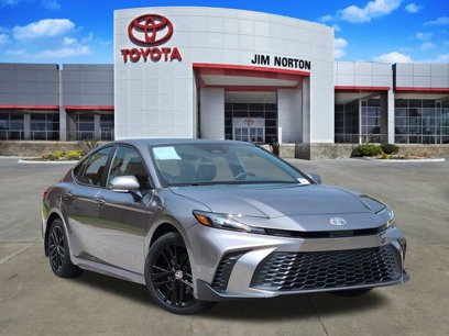 Used 2025 Toyota Camry SE