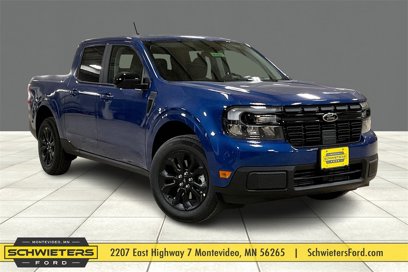 New 2024 Ford Maverick Lariat w/ Black Appearance Package