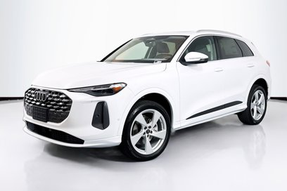 New 2025 Audi Q5 Premium Plus