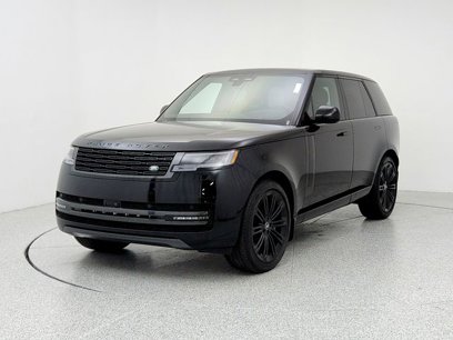 New 2025 Land Rover Range Rover SE
