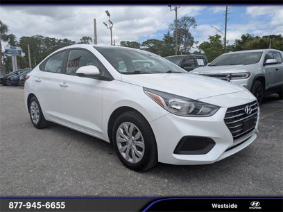 Used 2022 Hyundai Accent SE