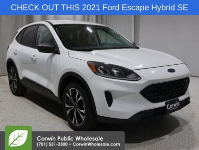 Used 2021 Ford Escape SE w/ SE Sport Appearance Package