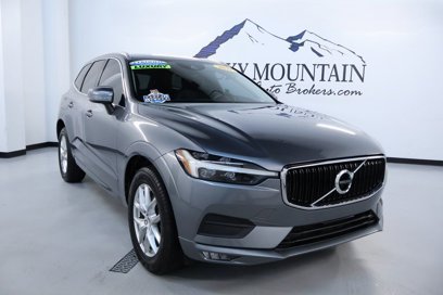 Used 2021 Volvo XC60 T5 Momentum