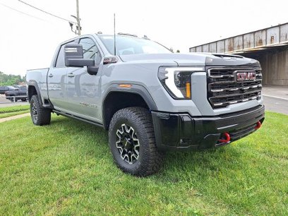 New 2025 GMC Sierra 2500 AT4X w/ Snow Plow Prep/Camper Package