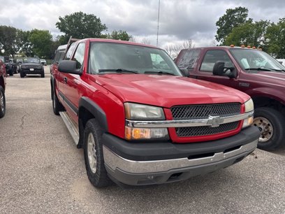Used 2005 Chevrolet Silverado 1500 w/ Light Duty Power Package