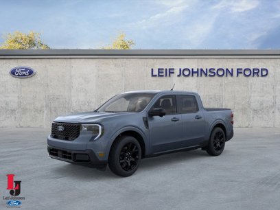 New 2025 Ford Maverick Lariat w/ Black Appearance Package