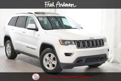 Used 2017 Jeep Grand Cherokee Laredo w/ Quick Order Package 23E