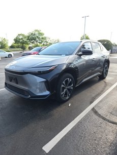 Used 2024 Toyota bZ4X XLE w/ Weather Package