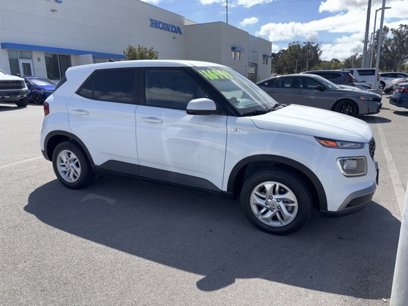 Used 2021 Hyundai Venue SE