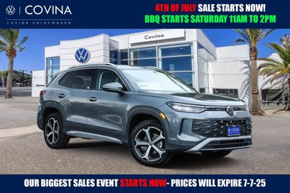 New 2025 Volkswagen Tiguan SE