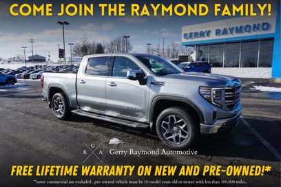 New 2025 GMC Sierra 1500 SLT w/ SLT Premium Package