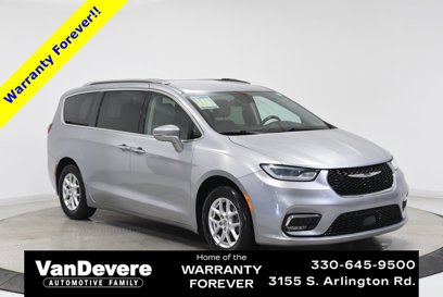 Used 2021 Chrysler Pacifica Touring-L