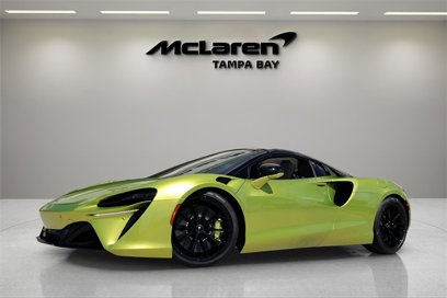 New 2025 McLaren Artura Spider