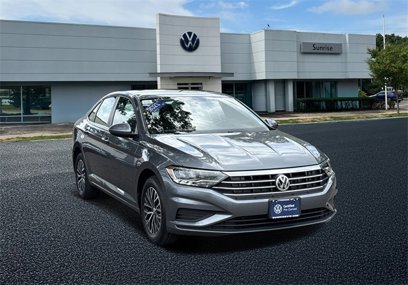 Certified 2021 Volkswagen Jetta S w/ Driver Assistance Package