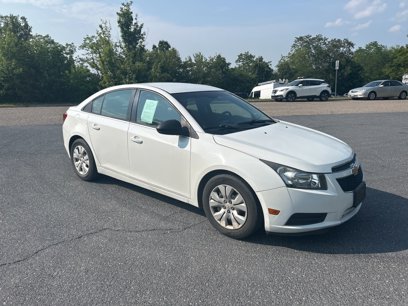 Used 2014 Chevrolet Cruze LS