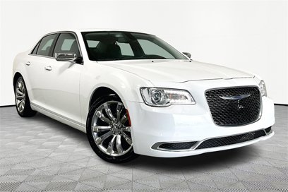 Used 2018 Chrysler 300 Touring w/ Chrome Appearance Package