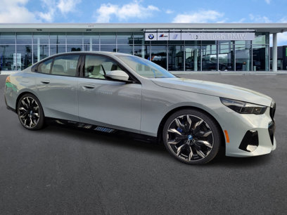 New 2025 BMW i5 eDrive40i w/ M Sport Package