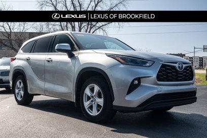 Used 2022 Toyota Highlander LE