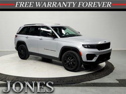 Used 2024 Jeep Grand Cherokee Altitude