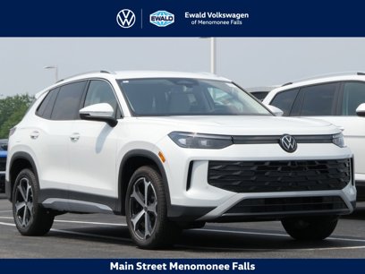 New 2025 Volkswagen Tiguan SE