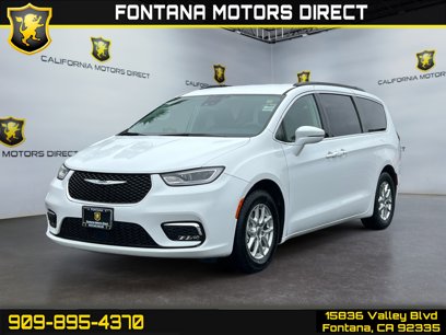 Used 2022 Chrysler Pacifica Touring-L